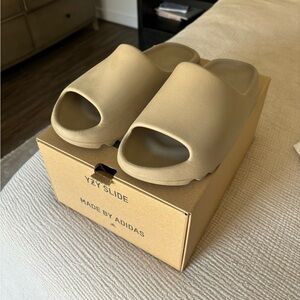 Adidas Yeezy Slide Pure Men’s Size 11